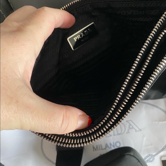 ❌SOLD❌PRADA RE-EDITION 2000 NYLON - Picture 10 of 12